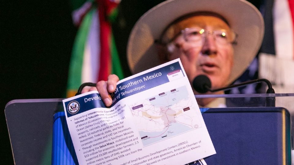 Ken Salazar asegura que esta organización criminal causa caos en el país