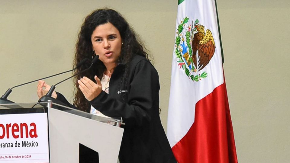 Luisa María Alcalde, dirigente nacional de Morena.