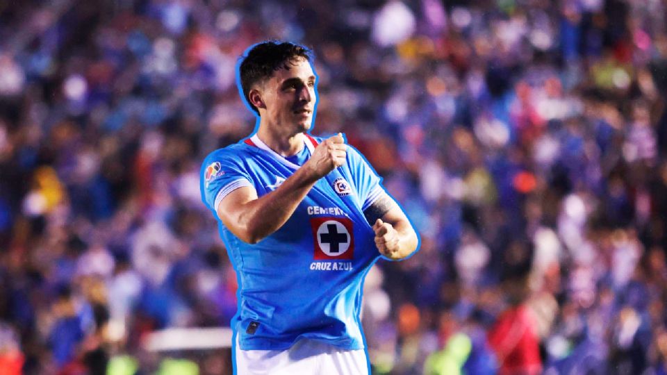 Favavelli festejando un gol de Cruz Azul