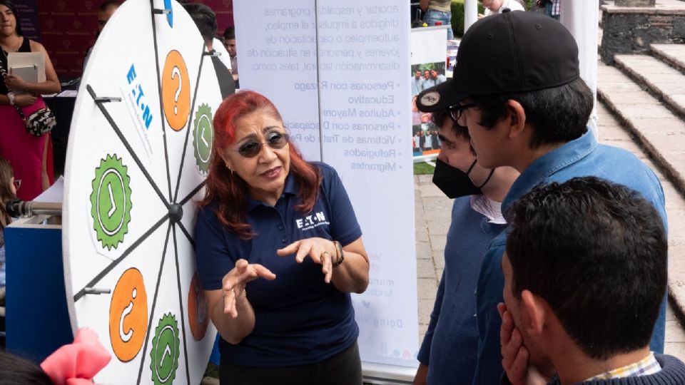 CDMX organiza Feria de Empleo para mujeres, jóvenes, adultos mayores, personas con discapacidad y personas migrantes.