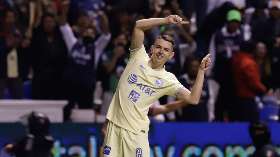 Álvaro Fidalgo tiene fecha posible para regresar a las canchas con el Club América.