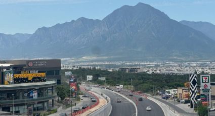 Anuncia Monterrey cortes de luz en Puerta de Hierro por reubicación de líneas eléctricas