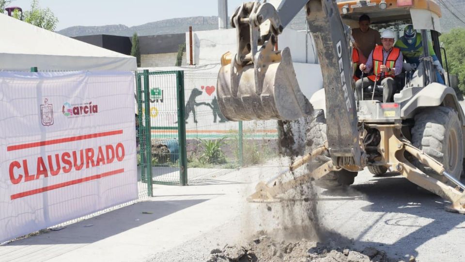 Alcalde de García clausura definitivamente el Centro Canino por maltrato animal