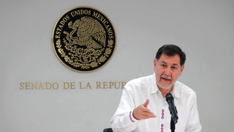 Gerardo Fernández Noroña, presidente de la mesa directiva en el Senado.