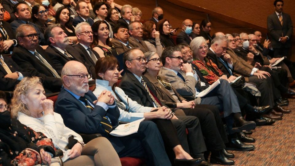 Leonardo Lomelí renovó un convenio general de colaboración académica, científica y cultural con vigencia hasta mayo de 2028.