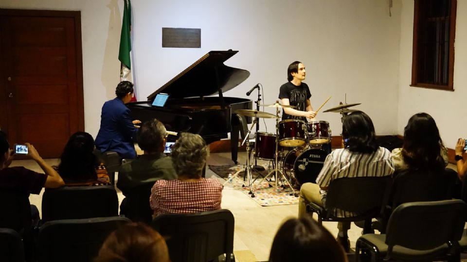 Los Miércoles Musicales continuarán este 9 de octubre a las 19:00 horas con el concierto Son Jarocho: Herencia y Memoria, a cargo de Colectivo Afrojarocho.