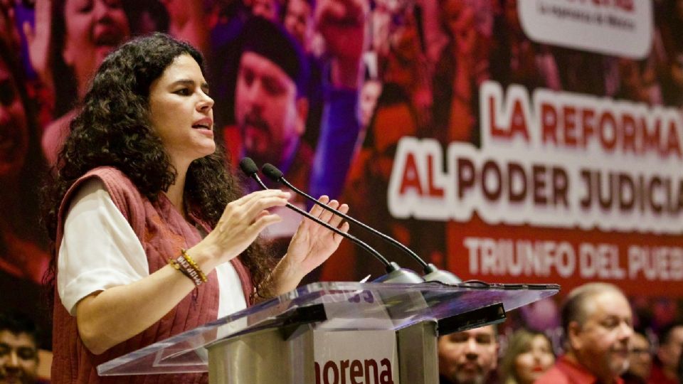 Luisa María Alcalde Luján, presidenta nacional de Morena.