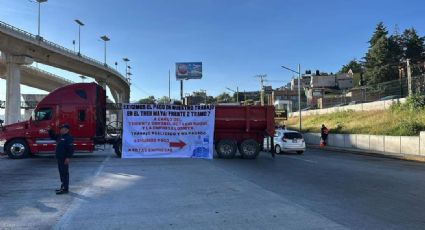 Trabajadores del Tren Maya bloquean la México-Cuernavaca