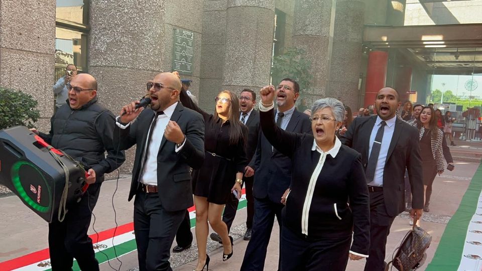 La vocera del movimiento de trabajadores contra la reforma, Patricia Aguayo, rechazo que regresen derrotados.