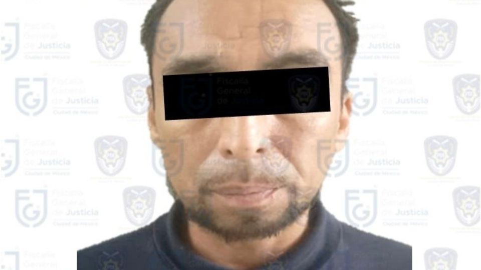 El 20 de septiembre de 2001, este individuo privó de la vida a un hombre con un cuchillo.