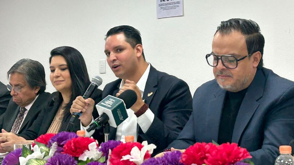 Los comisionados de Info CDMX respaldaron su trabajo.