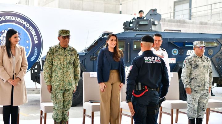 Entrega Tere Jiménez más equipamiento y tecnología a integrantes de la policía de Aguascalientes