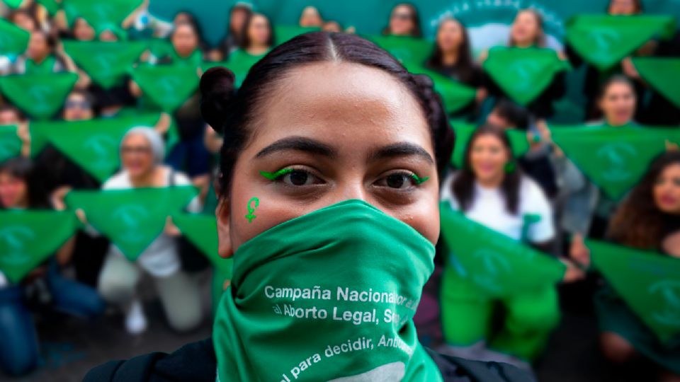 El dictamen sobre el aborto en CDMX se bajó debido a falta de discusión.