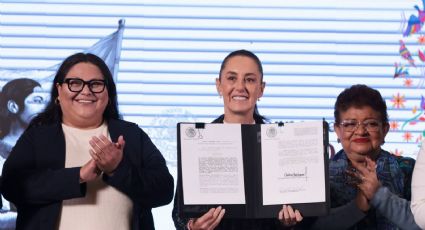 Firma Sheinbaum decreto para establecer igualdad sustantiva en la Constitución