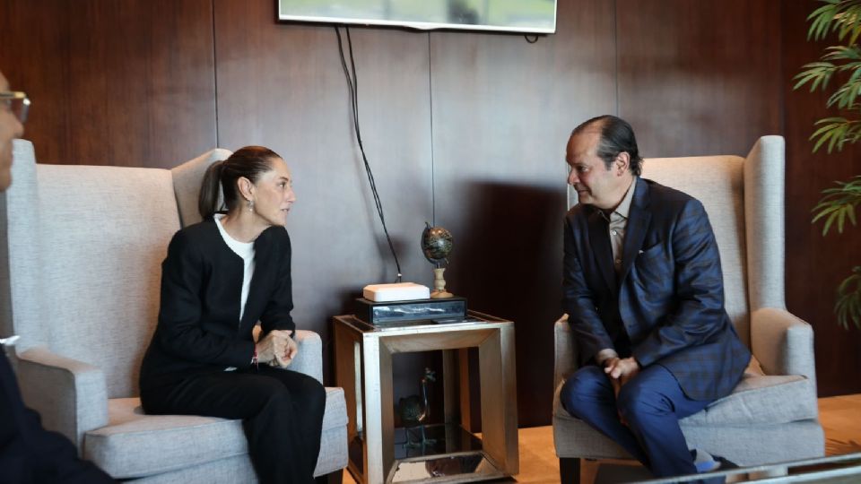 La presidenta de México tomó un vuelo comercial México- Río de Janeiro, con conexión en Panamá.