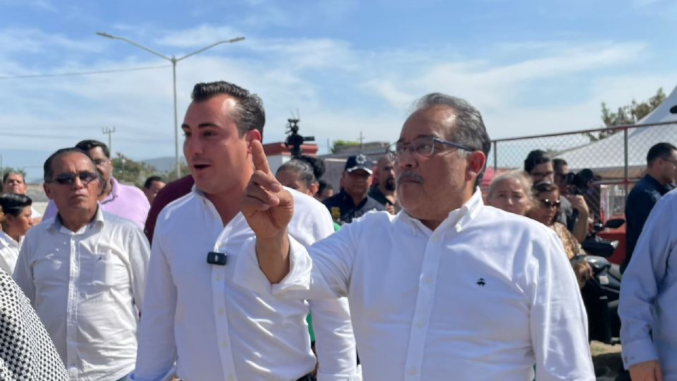 Izquierda a derecha, Manuel Guerra Cavazos y Andrés Mijes Llovera.