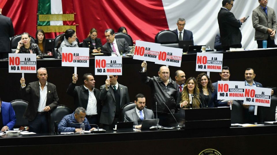 Los diputados continúan con la discusión de la extinción de organismos autónomos.