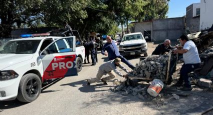 Hombre es detenido en Escobedo por contaminar y golpear a policías