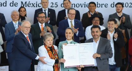 Firma Sheinbaum Acuerdo Nacional por el Derecho Humano al Agua