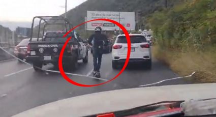 Joven circula en patín eléctrico sobre boulevard Rogelio Cantú en Monterrey | Video