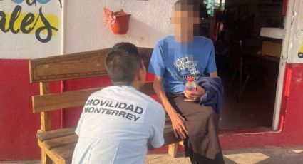 Oficial de tránsito regresa a casa a un adulto mayor que estaba extraviado