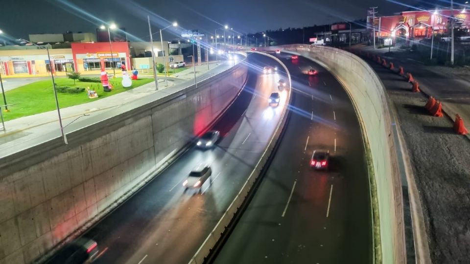 Abren circulación y restauran electricidad en Paseo de los Leones y Puerta de Hierro