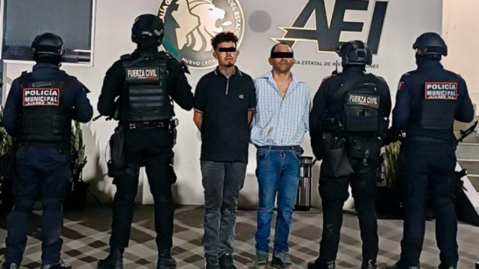 Alejandro “N” de 42 años de edad y Gabriel “N” de 22 fueron puestos a disposición de las autoridades del Ministerio Público para que se defina su situación jurídica.