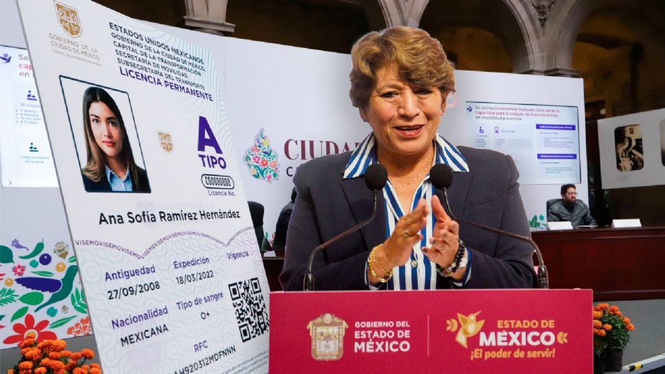 Anuncio de la licencia para conducir permanente de la CDMX.