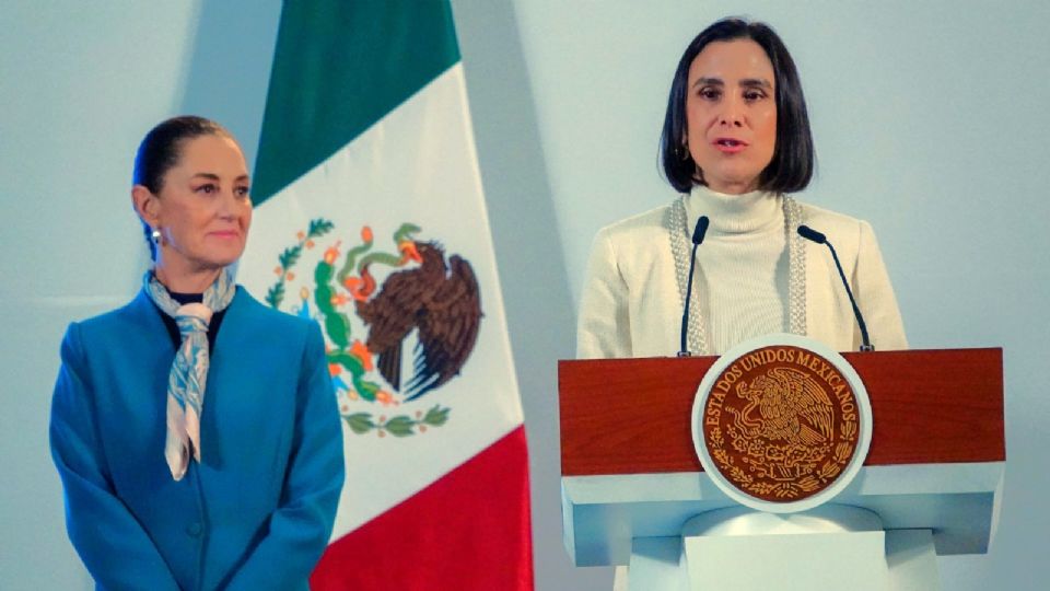 Luz Elena González Escobar, secretaria de Energía, durante la conferencia “Mañanera del Pueblo”.