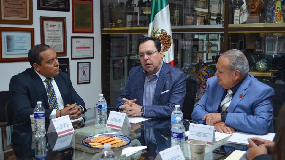 Fonacot y Sindicato de Infonavit firman convenio para beneficiar a más personas trabajadoras.