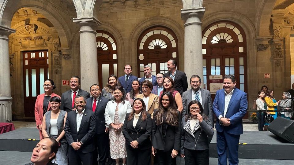 El Cabildo de la CDMX tuvo su primera reunión.