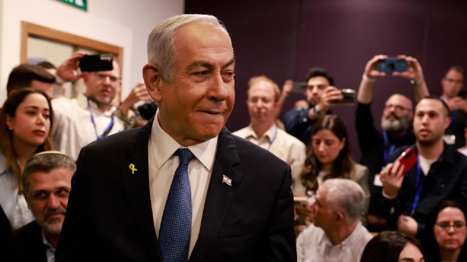 El Primer Ministro israelí, Benjamin Netanyahu, llega al tribunal de distrito para su audiencia sobre cargos de corrupción, Tel Aviv, Israel.