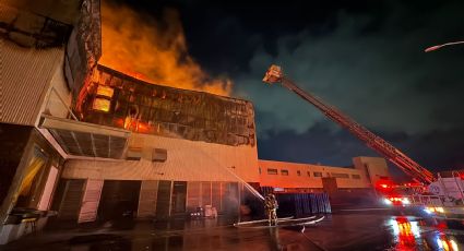 Incendio en empresa de Apodaca afecta instalaciones y provoca la evacuación de más de 200 personas