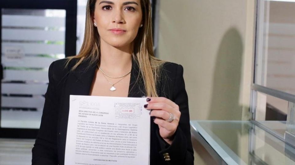 La diputada Lorena de la Garza presentó una iniciativa que busca asegurar el uso eficiente y transparente de los recursos públicos para obras en Nuevo León.