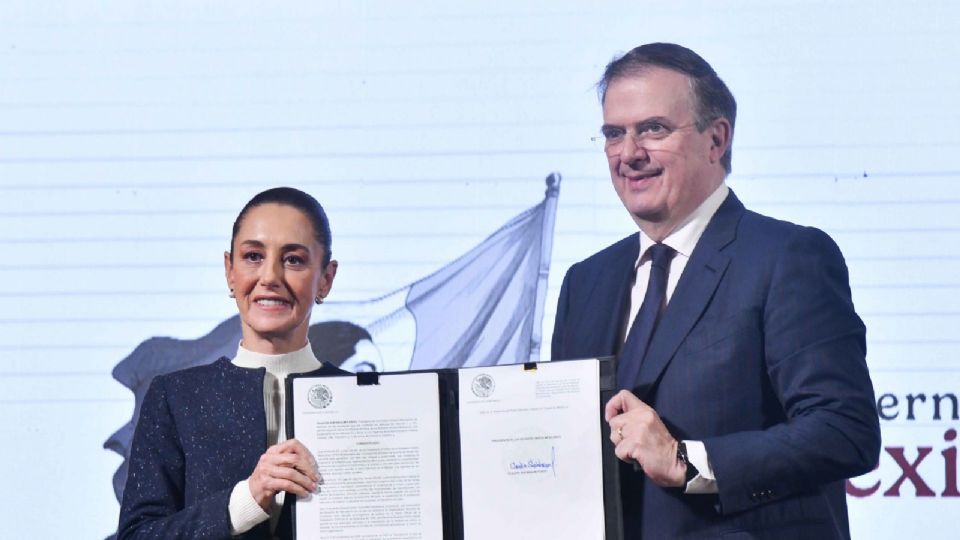 Claudia Sheinbaum Pardo, presidenta de México y Marcelo Ebrard, secretario de Economía.