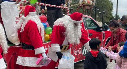 Entregan Santas Motorizados regalos a niñas y niños de Monterrey