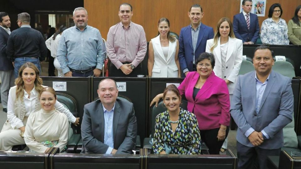 Diputados del PRI en el Congreso Local.