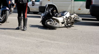 Motociclista pierde la vida tras chocar con un auto en Guadalupe