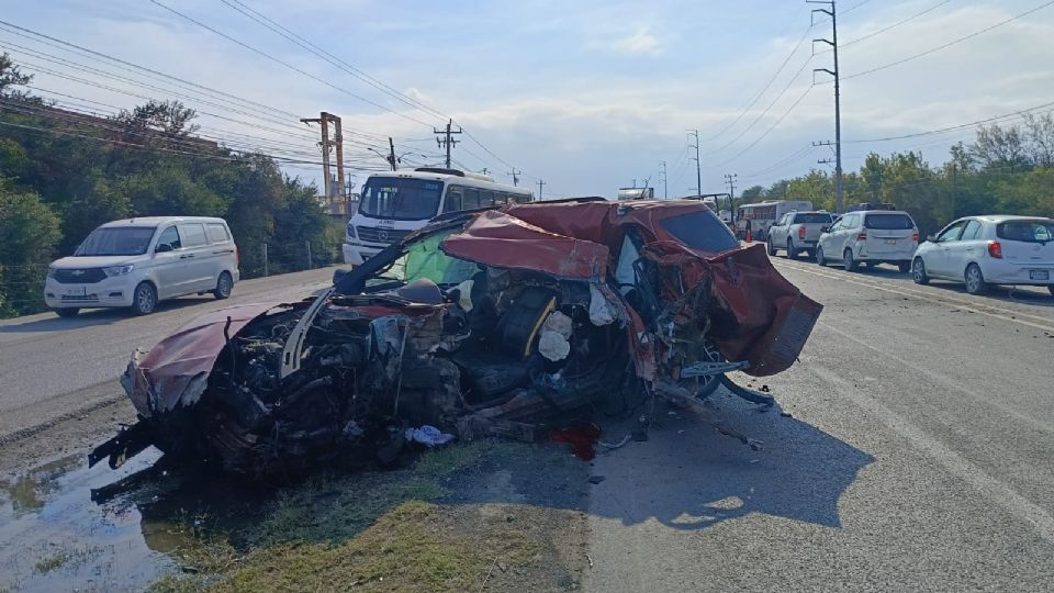 El hecho se suscitó en el kilómetro 27 de la carretera Monterrey-Laredo.