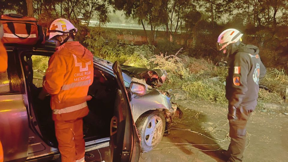 Elementos de Protección Civil Nuevo León y paramédicos de la Cruz Roja han atendido a los lesionados durante los incidentes registrados en las últimas horas.