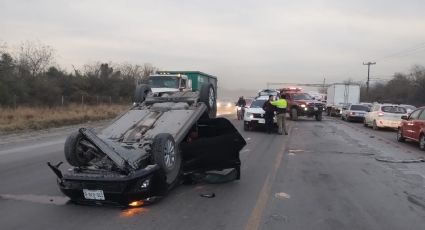 Joven resulta lesionado tras volcar sobre Carretera a Colombia