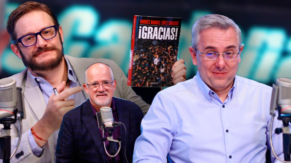 Los analistas políticos debatieron sobre el libro.