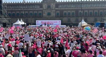 Miles participan en Marcha por nuestra democracia; advierten riesgo de restauración autoritaria