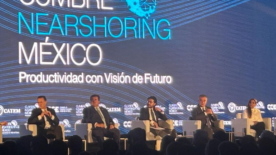 En la CDMX se llevó a cabo la Cumbre Nearshoring México.