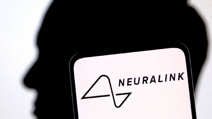 Chip de Neuralink: primer paciente humano controla una computadora con sus pensamientos, confirma Elon Musk