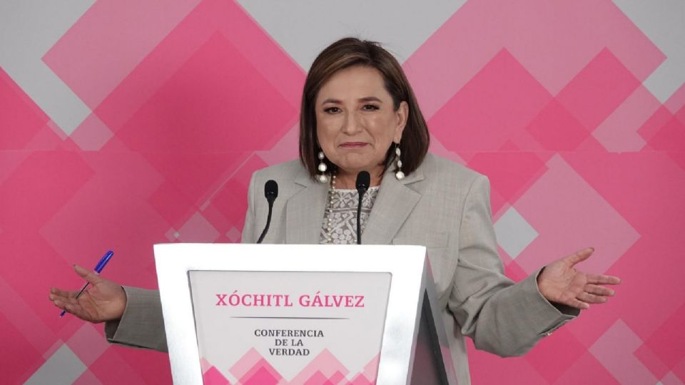 Xóchitl Gálvez, candidata presidencial por el PAN, PRI, PRD.