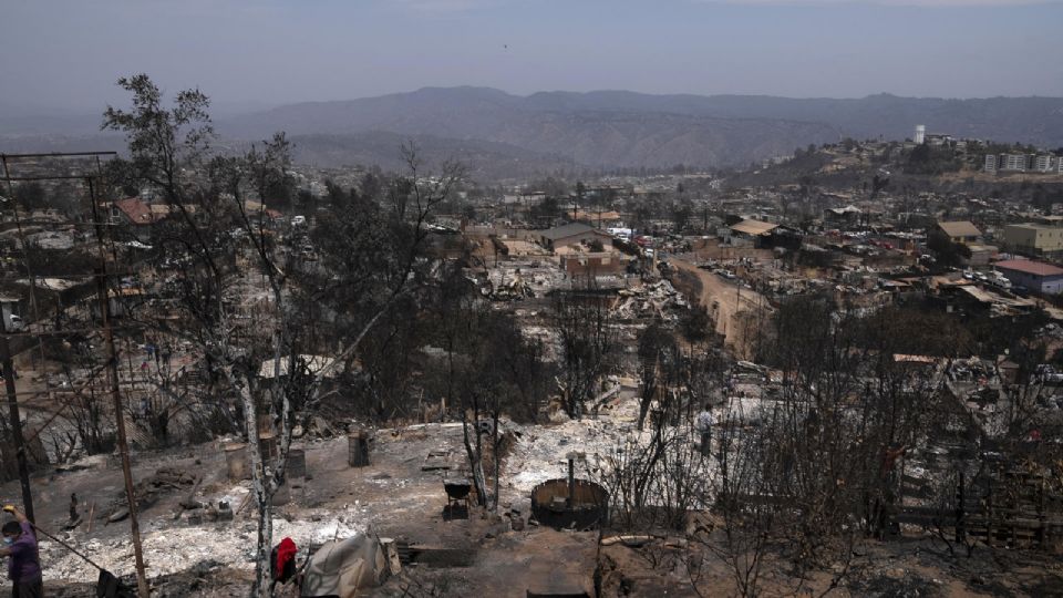 Se elevan las víctimas por los incendios en Chile.