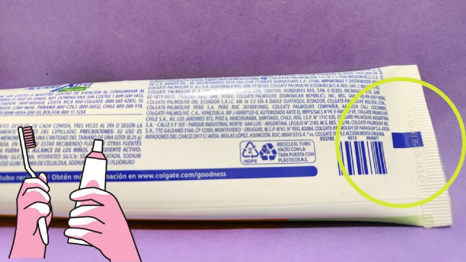 Lo que no sabías sobre tu pasta de dientes: Esto significan las barras de colores al reverso del envase.