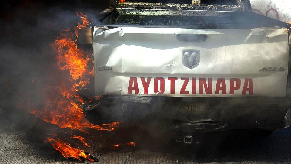 Continúan protestas por el caso Ayotzinapa.