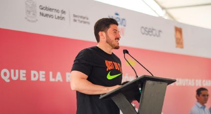 Samuel García asegura abastecimiento de agua para parques acuáticos durante vacaciones